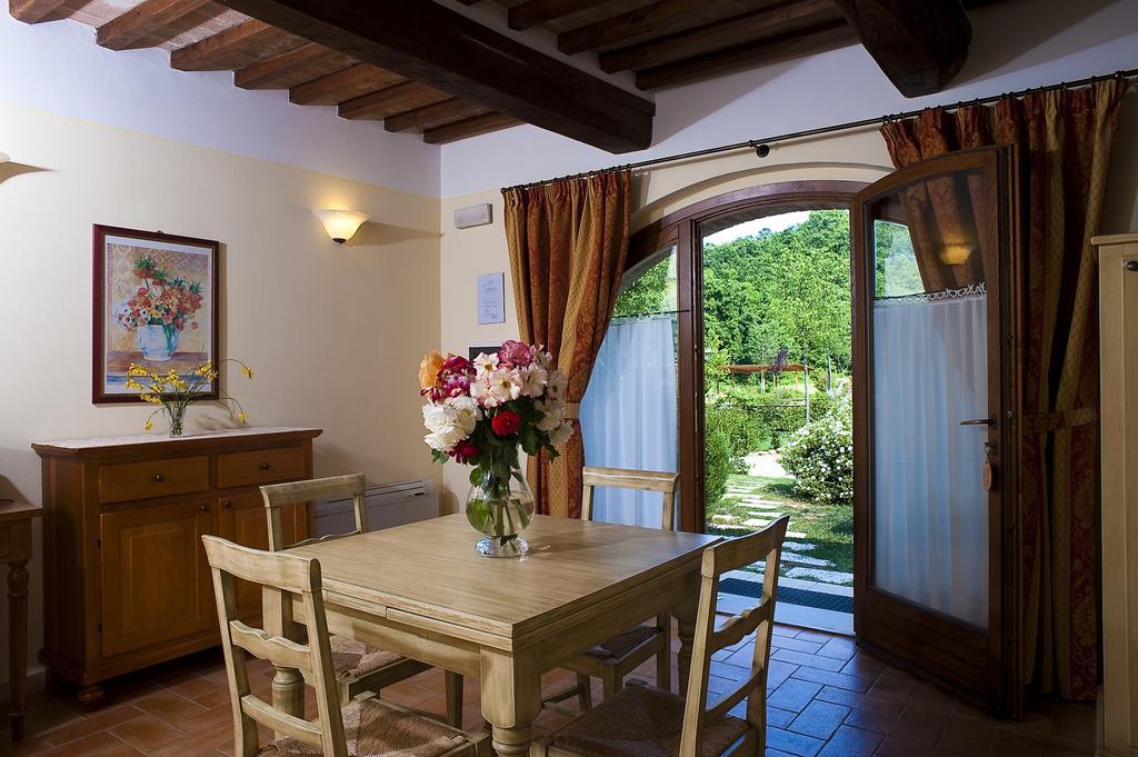 Antica Fonte Resort Casole dʼElsa Zimmer foto